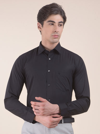 Men's Black Slim Fit Solid Full Sleeve Formal Shirt