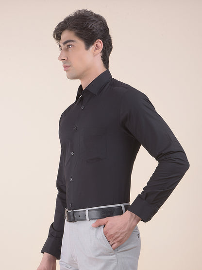 Men's Black Slim Fit Solid Full Sleeve Formal Shirt