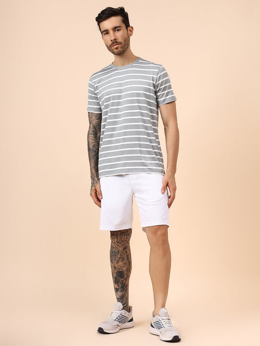 Men's Self Design White Regular Fit Casual Shorts