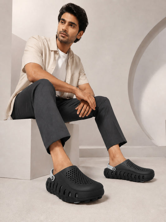 Men's Black & Grey Colourblock Clogs