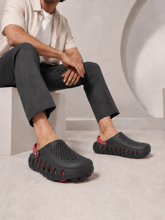 Men's Black & Red Colourblock Clogs