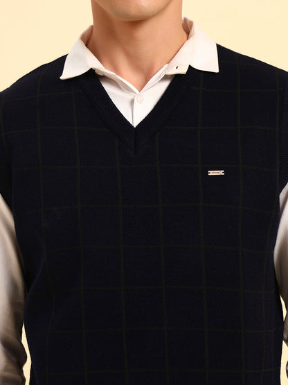 Sweater for Men | Winter Wear Acrylic Fabric Pull-On Closure V-Neck Regular Fit Checkered Pattern