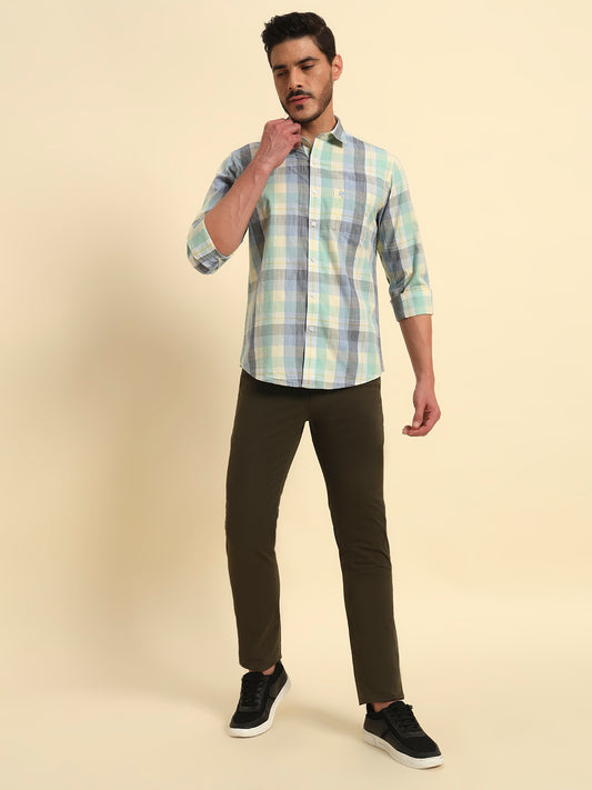 Casual Trouser for Men | Breathable & Soft with Color Fastness Regular Fit Cotton Blend Fabric Self Design Pattern Button Closure