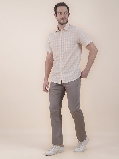 Men's Light Brown Solid Smart Fit Casual Trouser