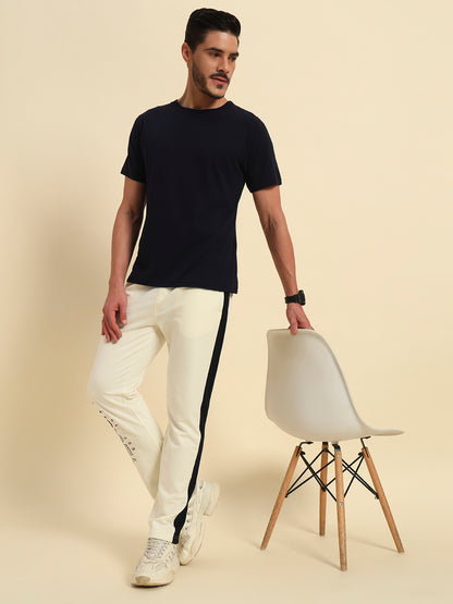 Men's Off White Solid Regular Fit Casual Track Pant