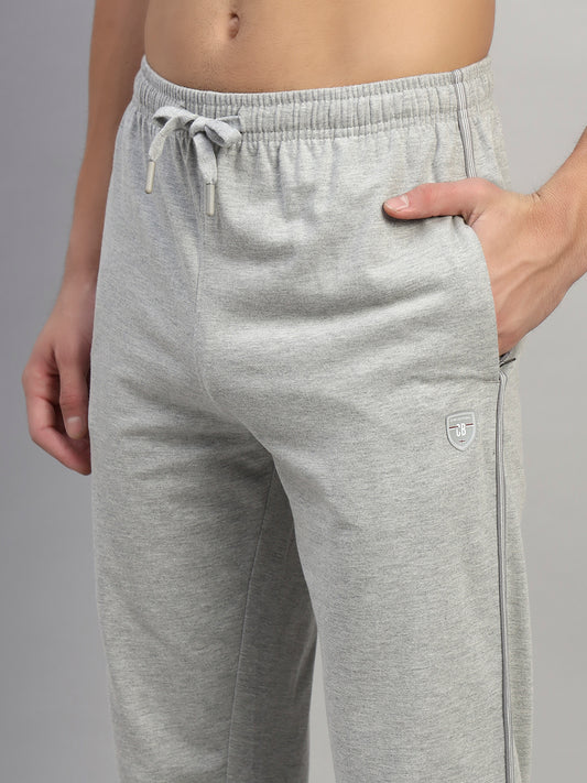 Men's Grey Solid Flat Front Mid Rise Casual Track Pant