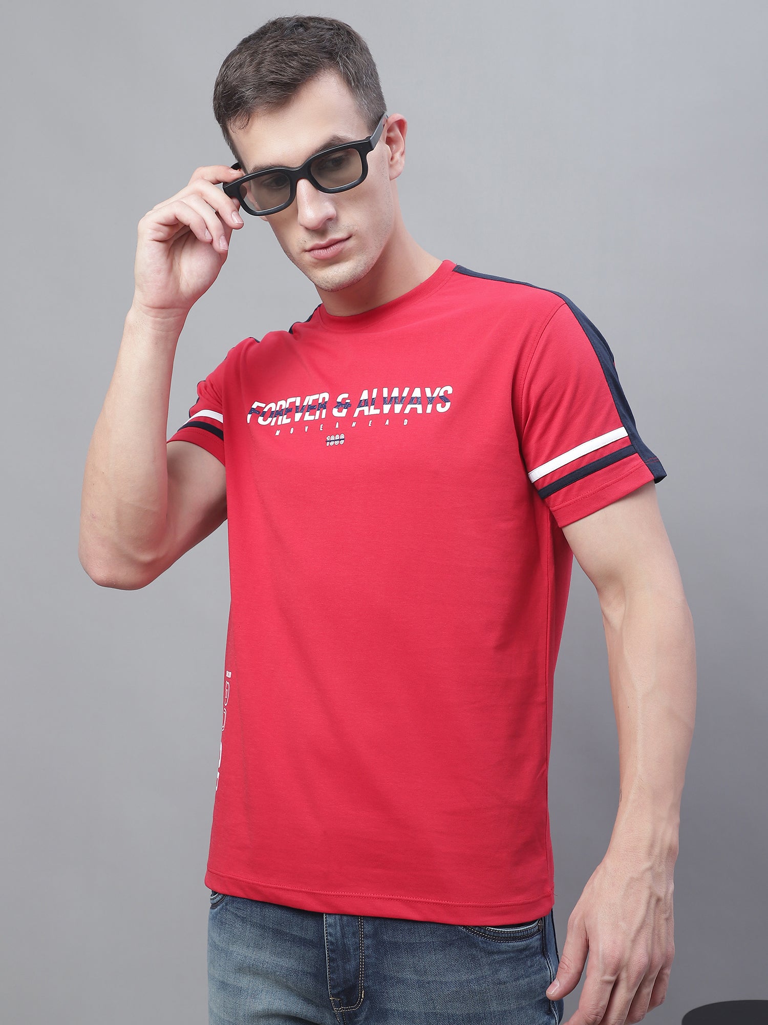 Cantabil Men Red Round Neck T-Shirt (7136109625483)