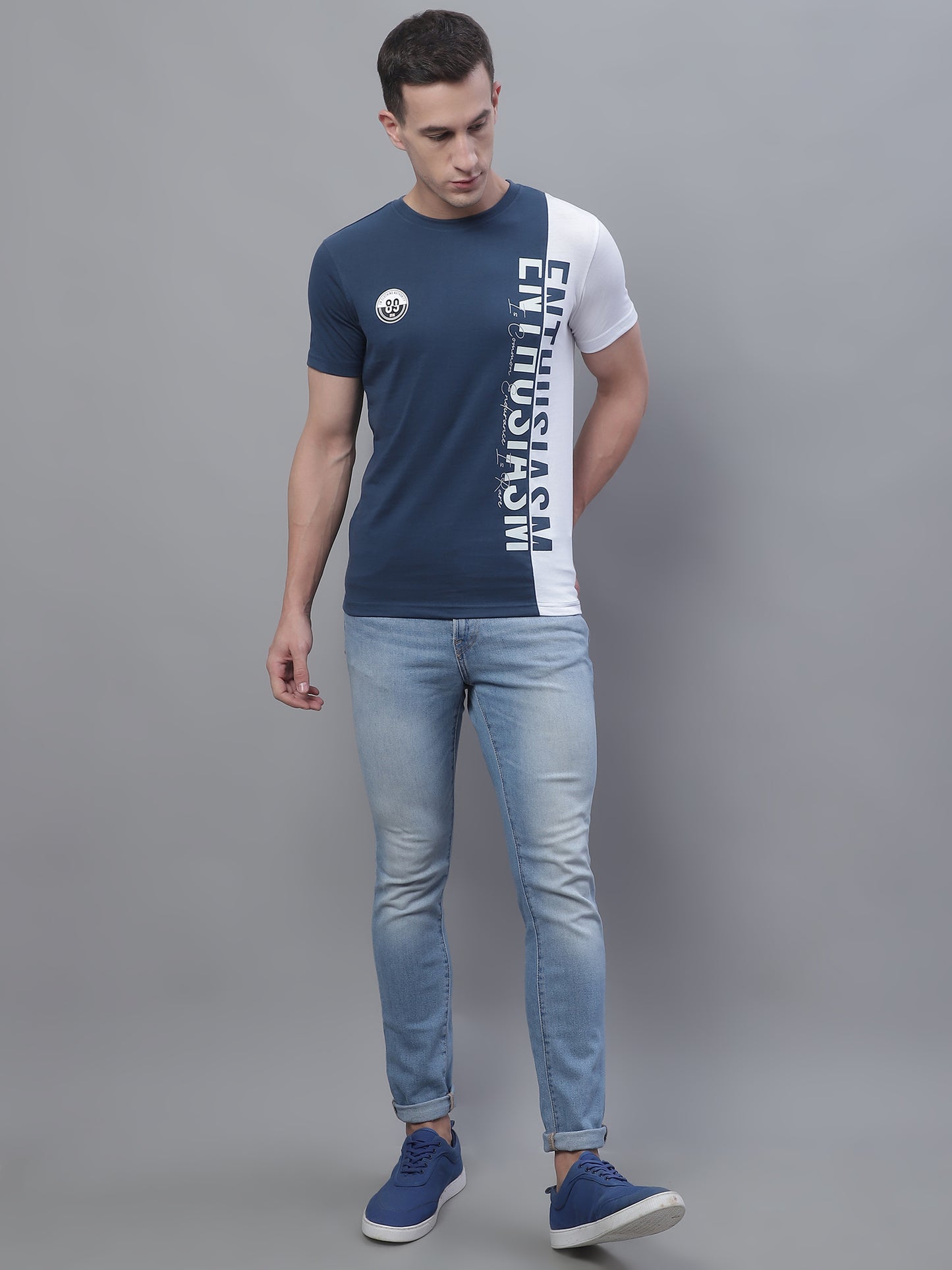 Cantabil Men Blue Round Neck T-Shirt (7136114507915)