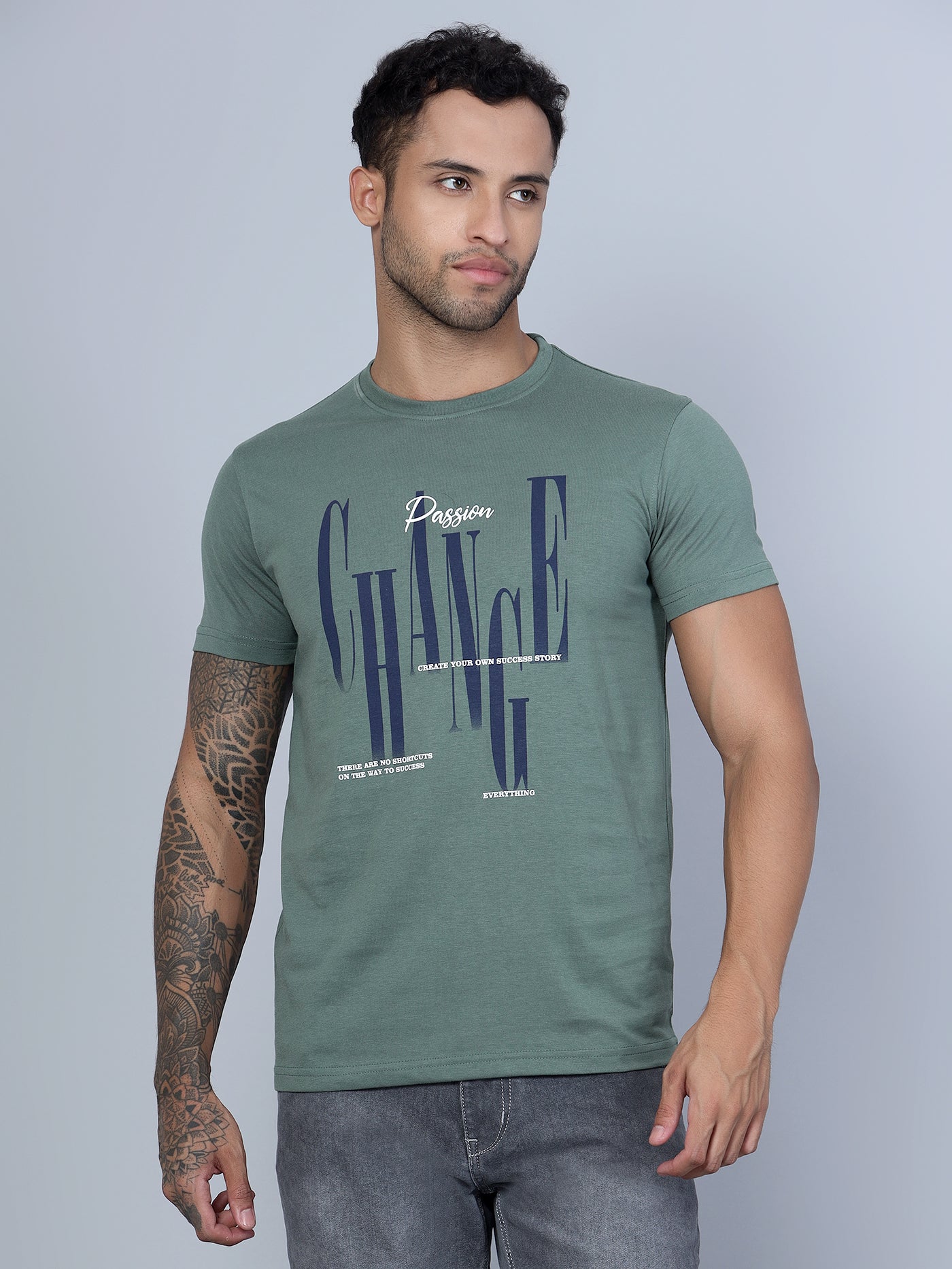 Cantabil Men Round Neck Green T-Shirt (7134716559499)