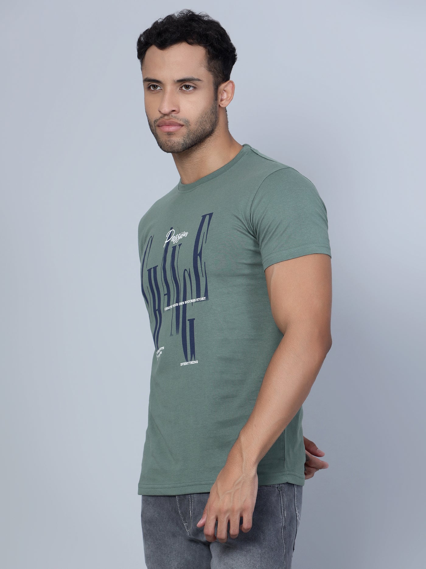 Cantabil Men Round Neck Green T-Shirt (7134716559499)