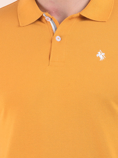 Men's Mustard Regular Fit Solid Half Sleeve Casual T-Shirt