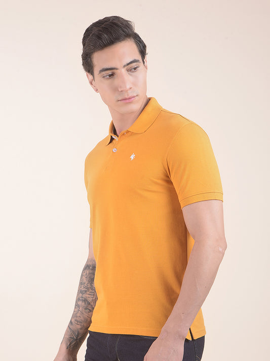 Men's Mustard Regular Fit Solid Half Sleeve Casual T-Shirt