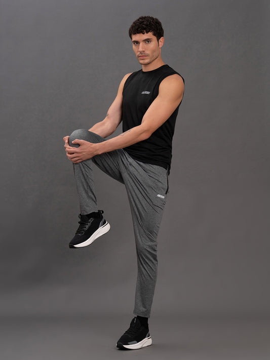Men's Black Regular Fit Solid Sleeveless Casual T-Shirt
