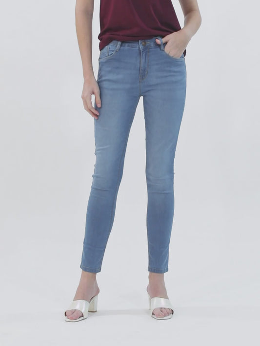 Women's Casual Skinny Fit Light mercerised Blue Heavy Fade Mid rise Jeans