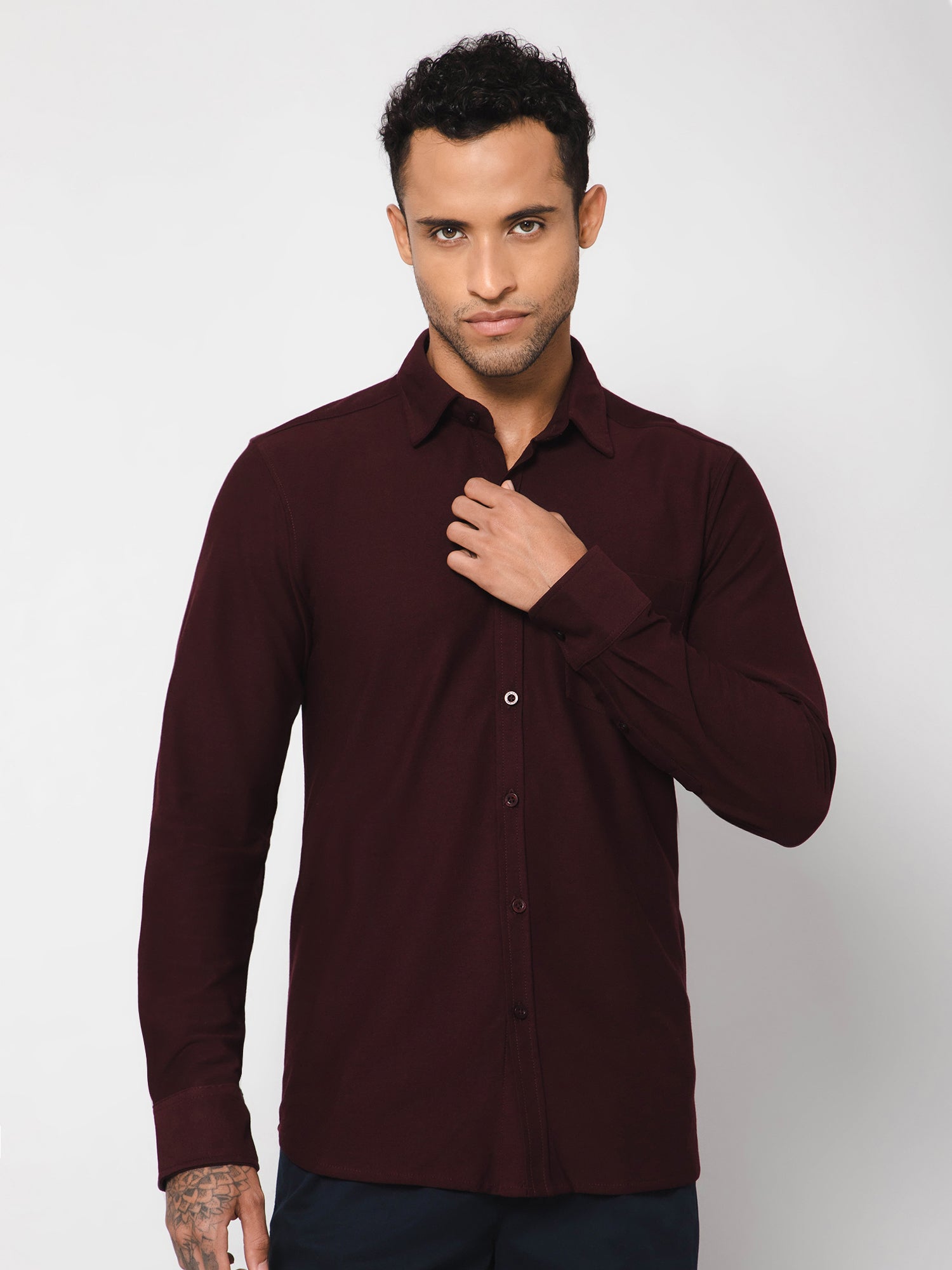 Cantabil Cotton Blend Solid Wine Full Sleeve Casual Shirt for Men with Pocket (7113370828939)